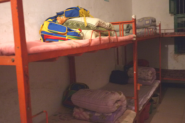 松滋市卸甲坪土家族中心希望小学现在的教室和宿舍水月寺中心小学教学